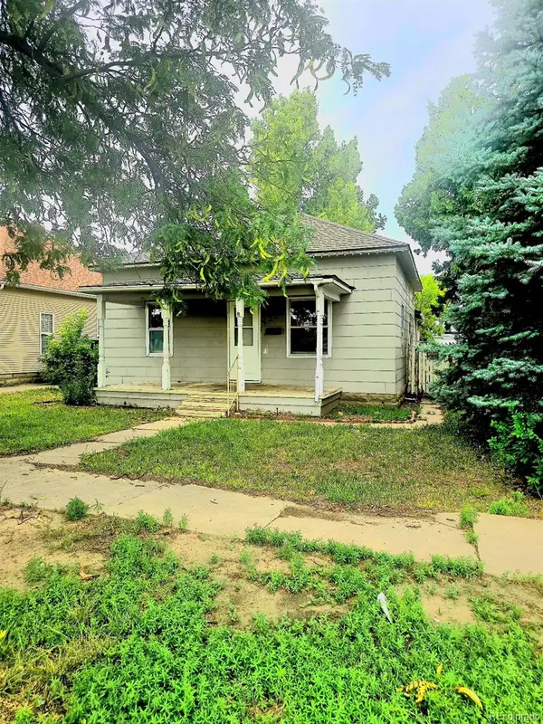 422 Chestnut Street, Sterling, CO 80751