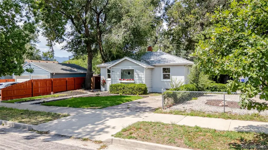 812 N Institute Street, Colorado Springs, CO 80903 - #3