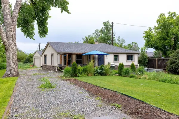 830 Benton Street, Lakewood, CO 80214