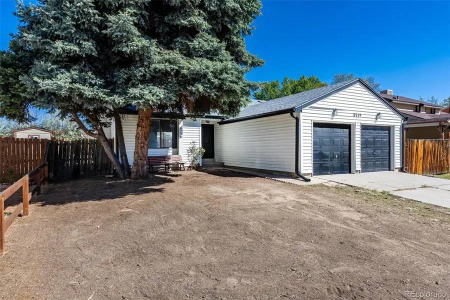 5119 Chandler Way, Denver, CO 80239 - #3