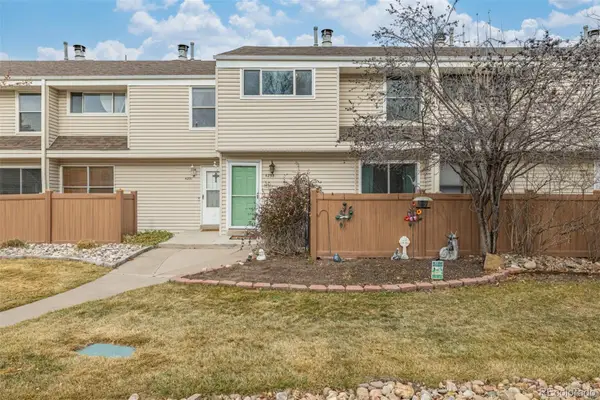 4233 E Maplewood Way, Centennial, CO 80121