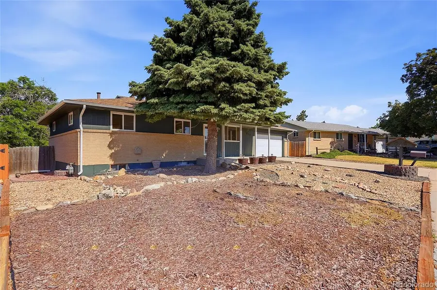 614 S Worchester Street, Aurora, CO 80012 - #3