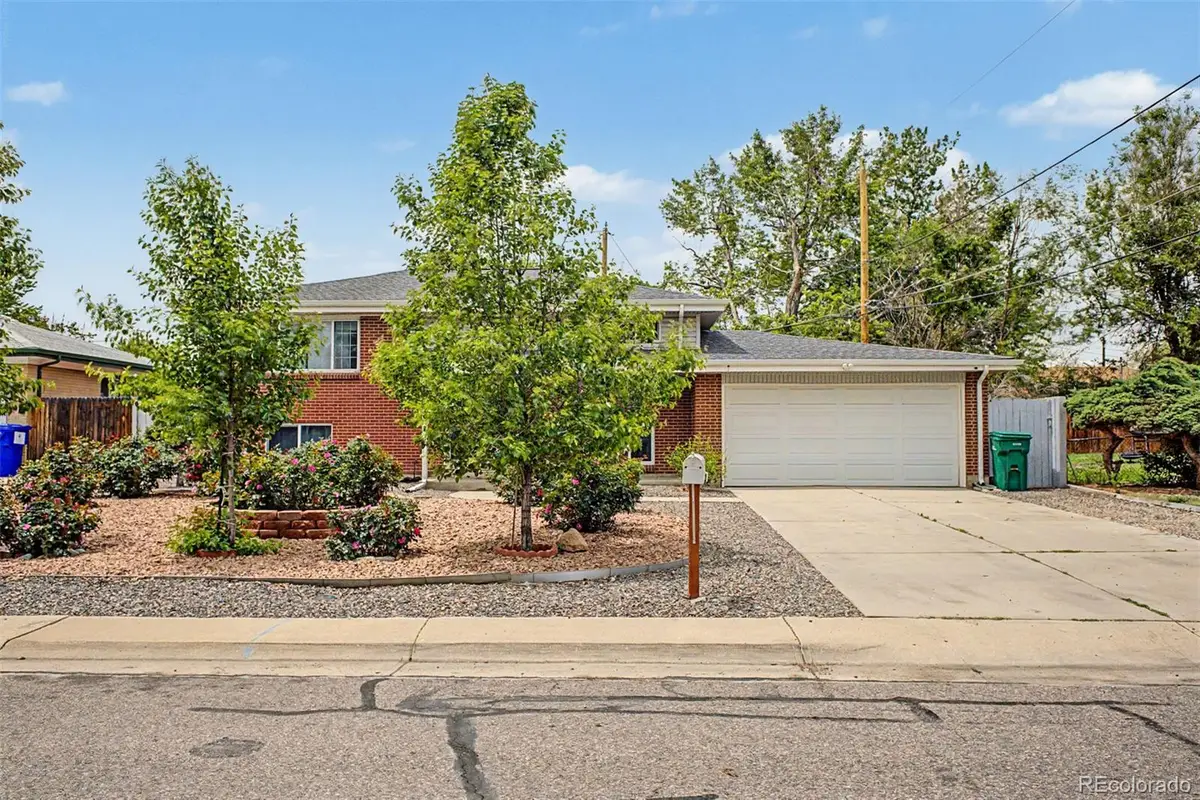 933 Newcombe Street, Lakewood, CO 80215 - #1