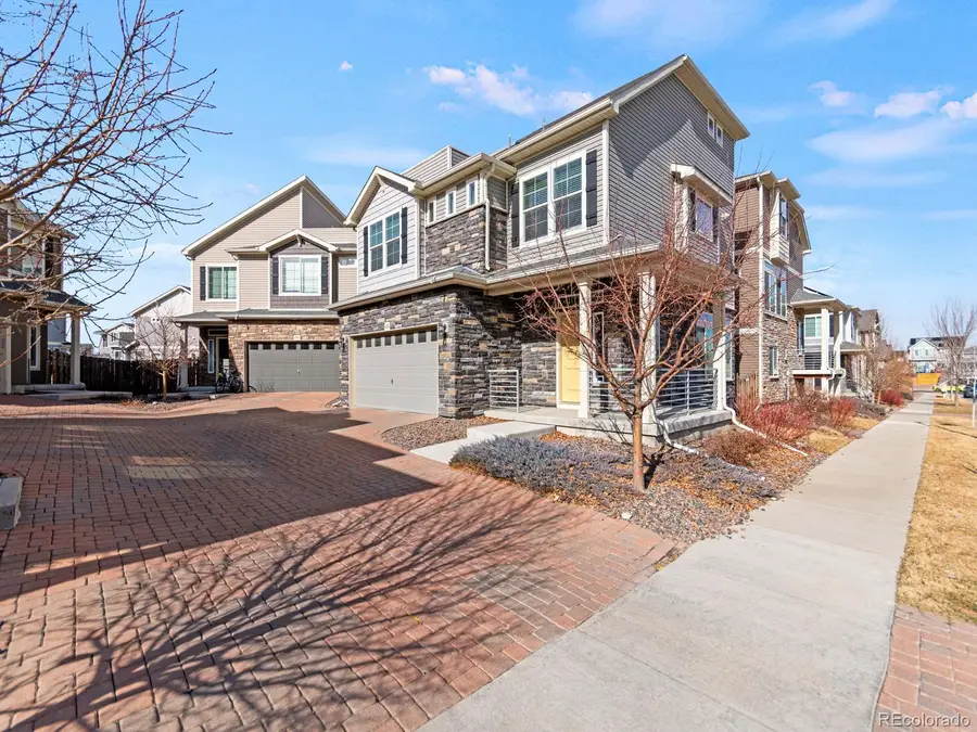 231 S Old Hammer Court, Aurora, CO 80018 - #3