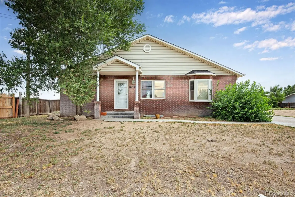 8090 Quebec Street, Commerce City, CO 80022 - #1