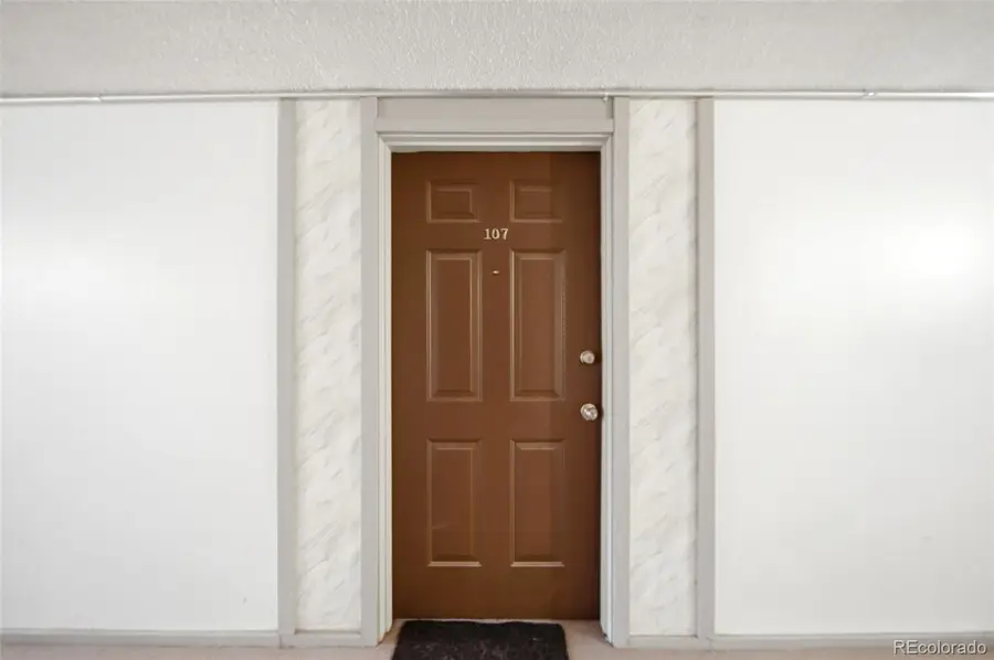 190 E Highline Circle #107, Centennial, CO 80122 - Image #2