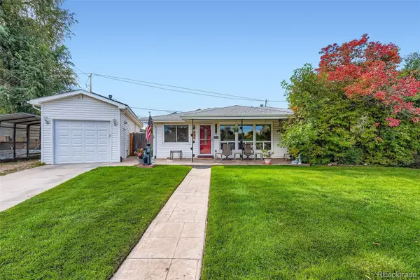 664 S Washington Circle, Englewood, CO 80113