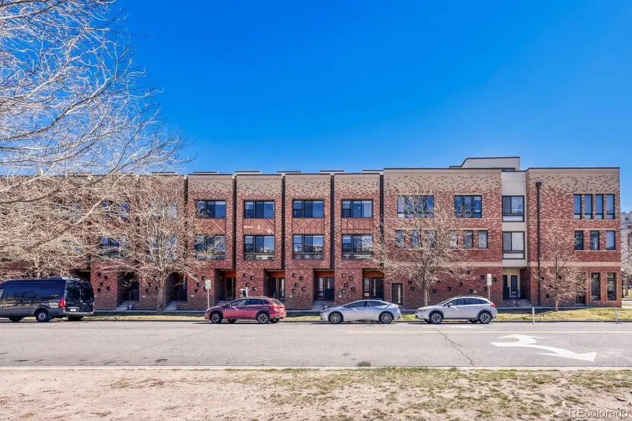 2200 Tremont Place #3, Denver, CO 80205 - #2