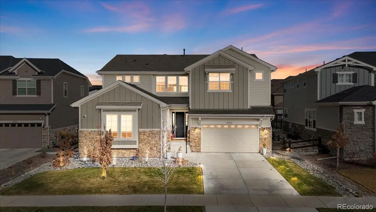 6742 S Waterloo Court, Aurora, CO 80016 - Image #1