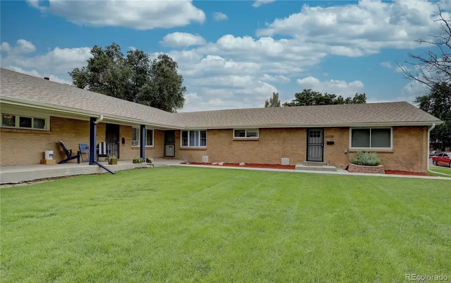 3376 Jasmine Street, Denver, CO 80207 - #3