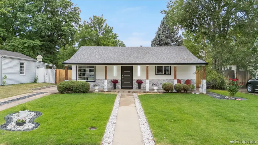 3227 S Grape Street, Denver, CO 80222 - #2