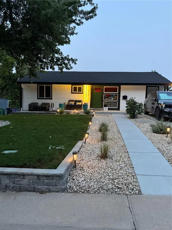 1270 S Hudson Street, Denver, CO 80246