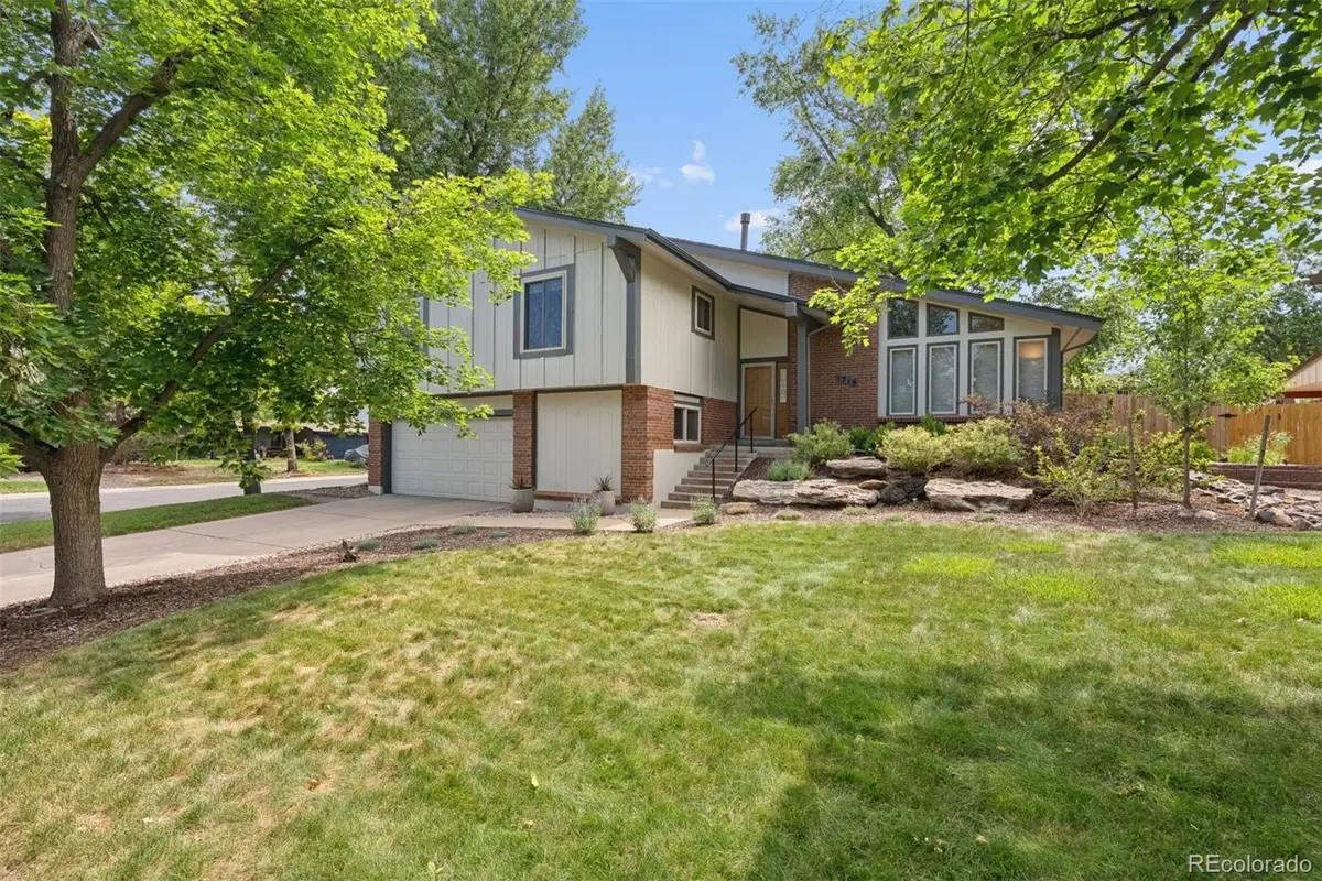 1716 S Newark Court, Aurora, CO 80012 - #1