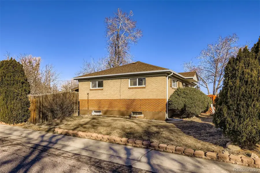 382 Linda Sue Lane, Northglenn, CO 80233 - Image #3