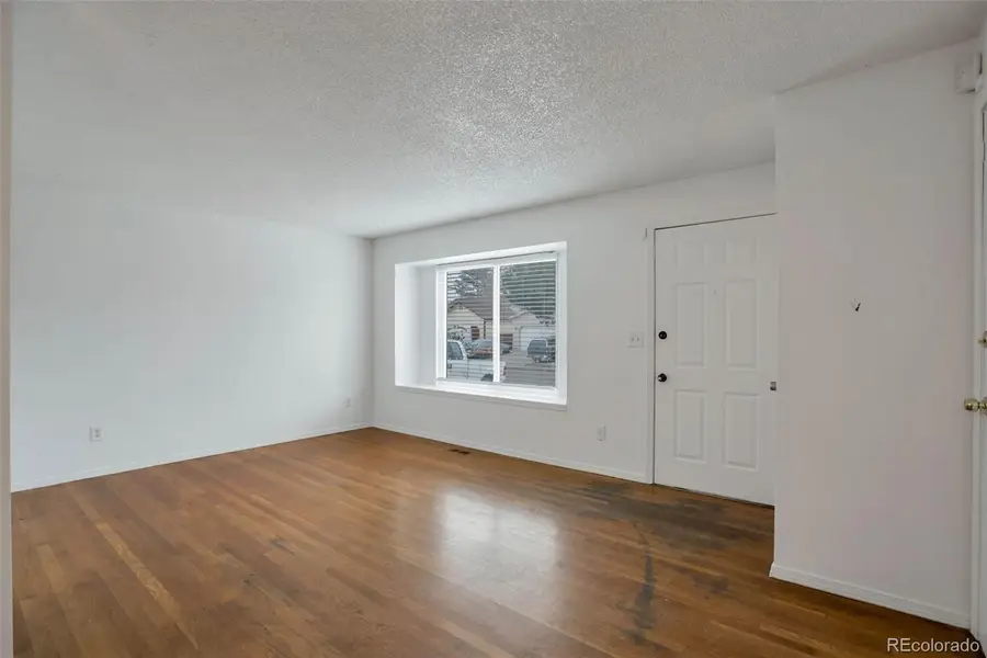 4437 Durham Court, Denver, CO 80239 - #3