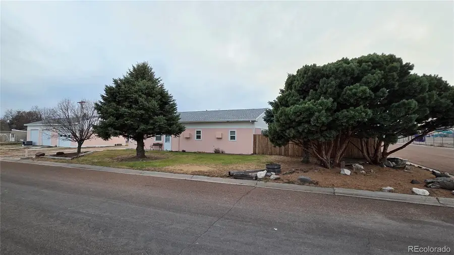 717 Ash Street, Julesburg, CO 80737 - Image #2