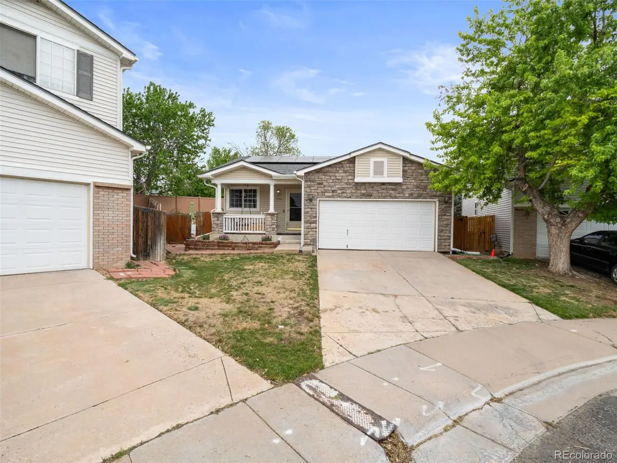 1960 Espana Way, Aurora, CO 80011 - #1