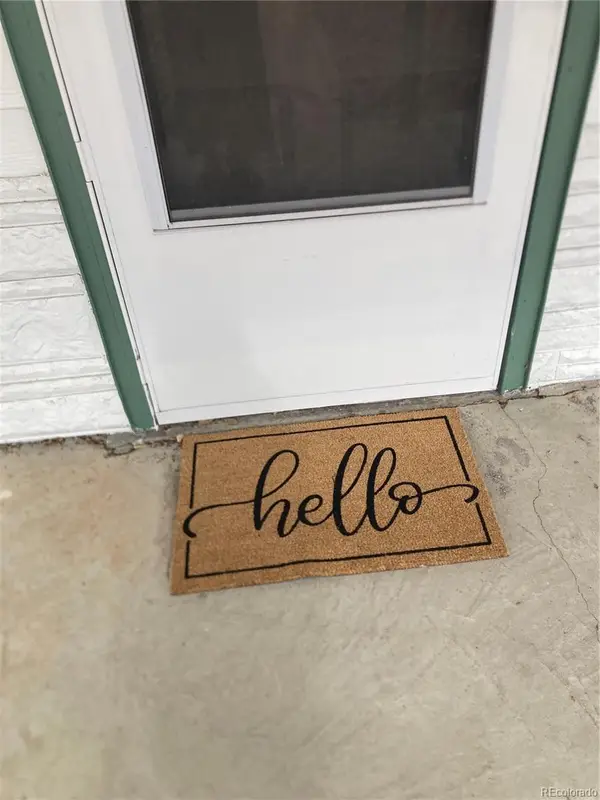 800 Vaughn Street, Aurora, CO 80011