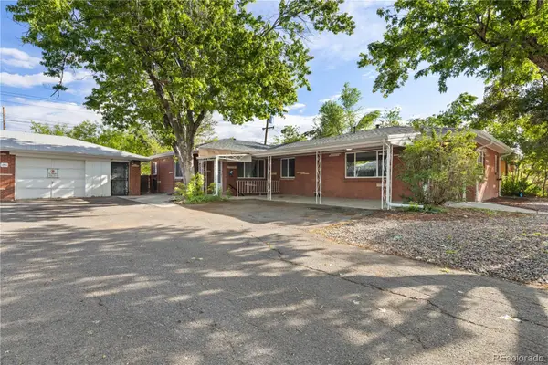 8735 W 54th Place, Arvada, CO 80002