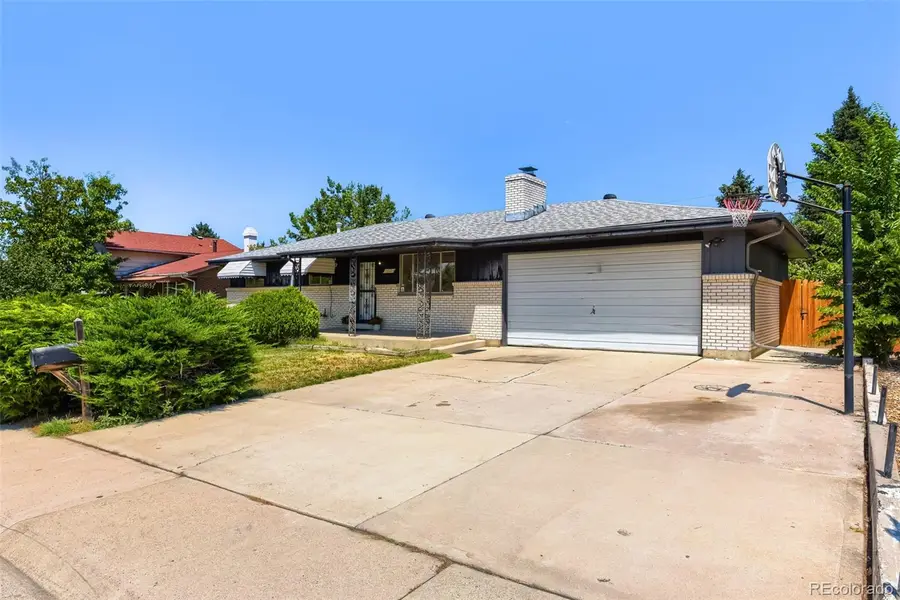 392 S Peoria Circle, Aurora, CO 80012 - #3