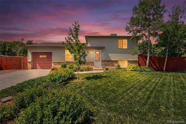 1531 S Queen Street, Denver, CO 80232