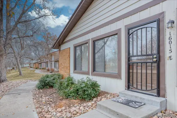 16015 E Ithaca Place #E, Aurora, CO 80013