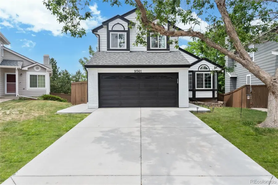 9561 Brentford Drive, Littleton, CO 80130 - #2