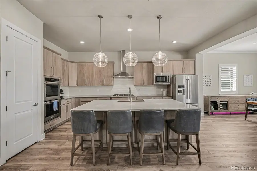 27600 E Lakeview Drive, Aurora, CO 80016 - Image #2