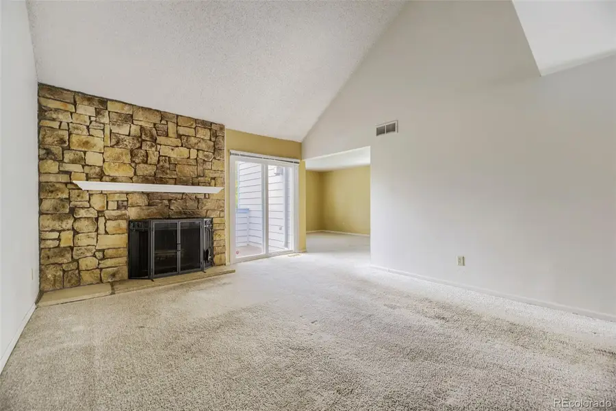 2405 S Worchester Court #B, Aurora, CO 80014 - #3