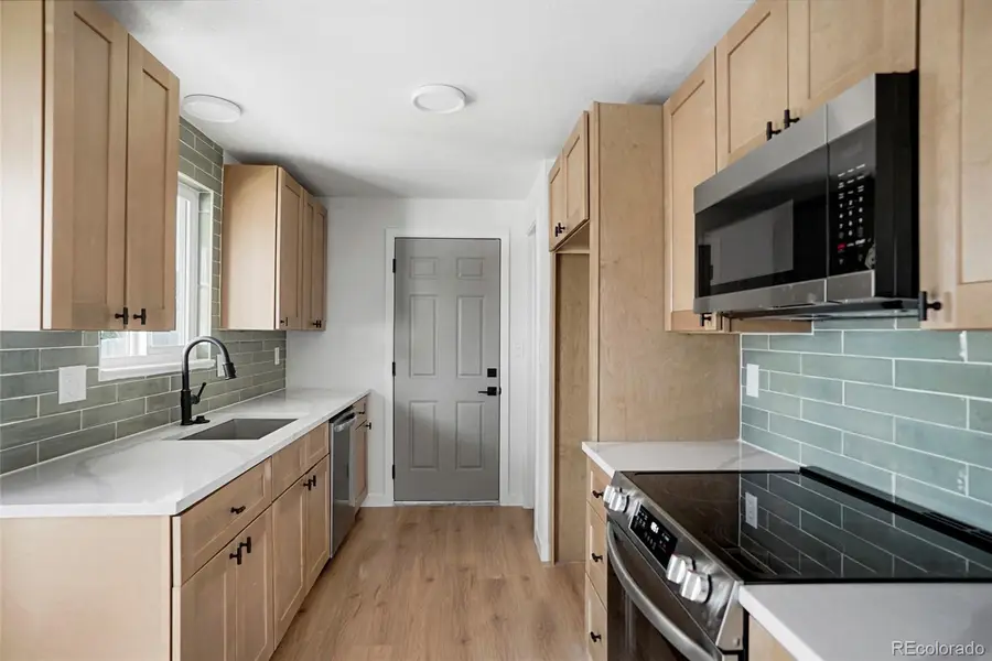 1828 Stratford Lane, Longmont, CO 80503 - Image #3