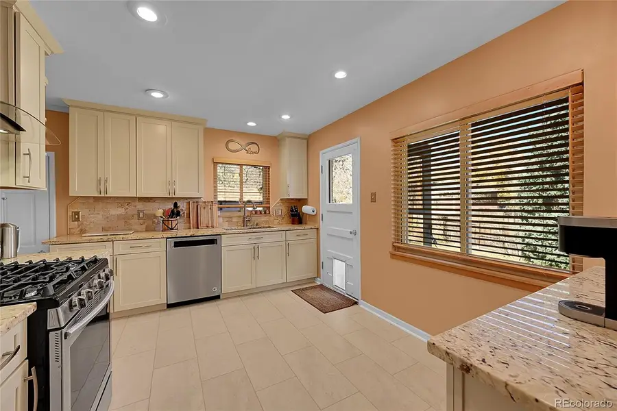 12057 W New Mexico Place, Lakewood, CO 80228 - Image #2