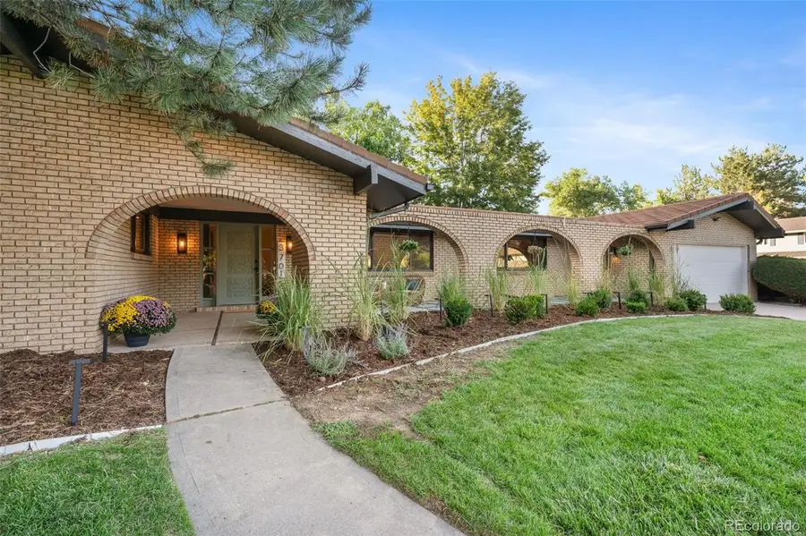 3701 S Peach Way, Denver, CO 80237 - #3