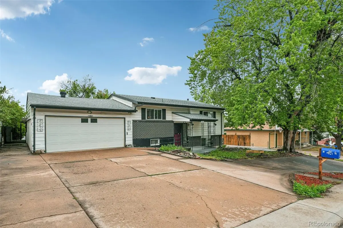 926 S Robb Way, Lakewood, CO 80226 - #1