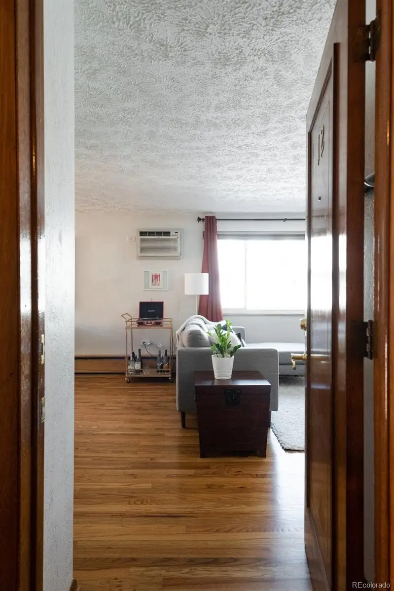 1063 N Clarkson Street #12, Denver, CO 80218 - Image #3