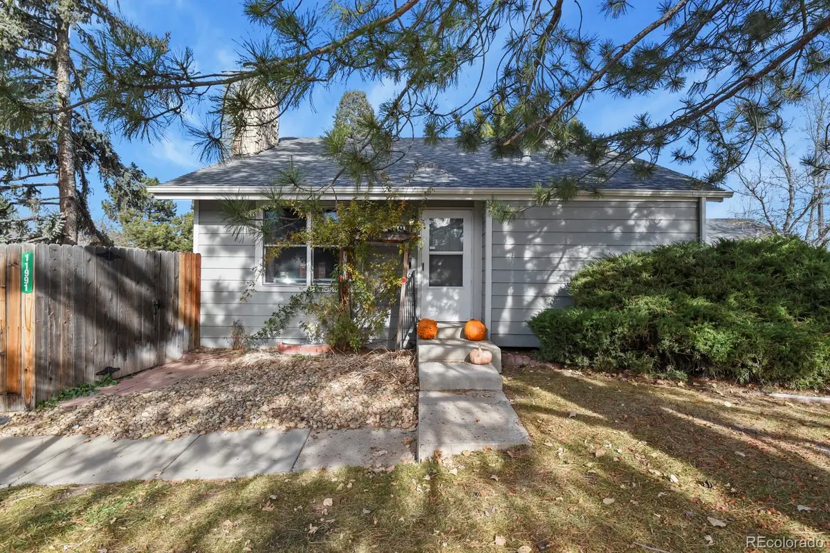 11991 E Cornell Circle, Aurora, CO 80014 - Image #1