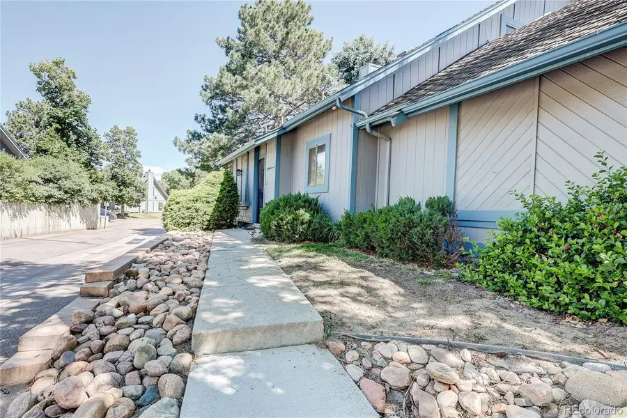2490 S Worchester Court #A, Aurora, CO 80014 - #3