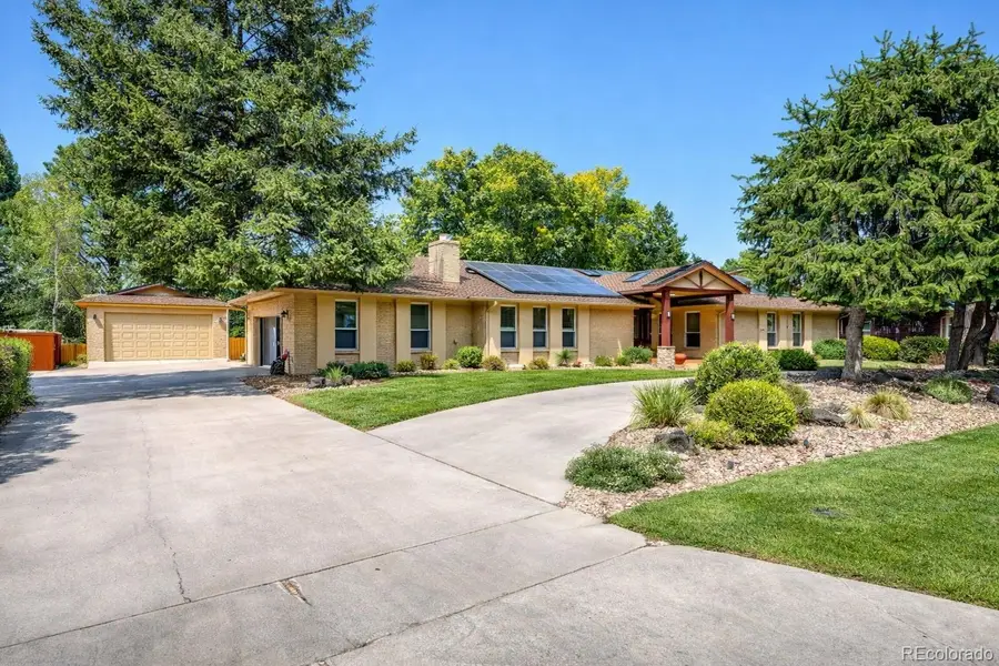 2429 S Chase Lane, Lakewood, CO 80227 - #2