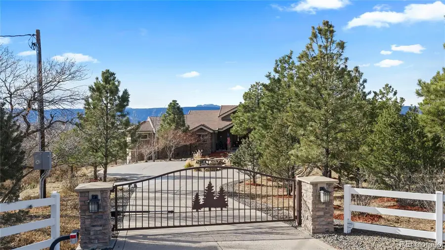 2256 W Wolfensberger Road, Castle Rock, CO 80109 - Image #3