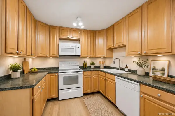 675 S Alton Way #12A, Denver, CO 80247