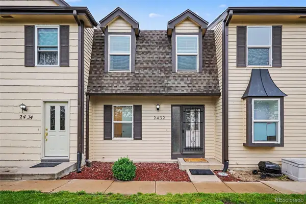 2432 Lexington Village Lane, Colorado Springs, CO 80916