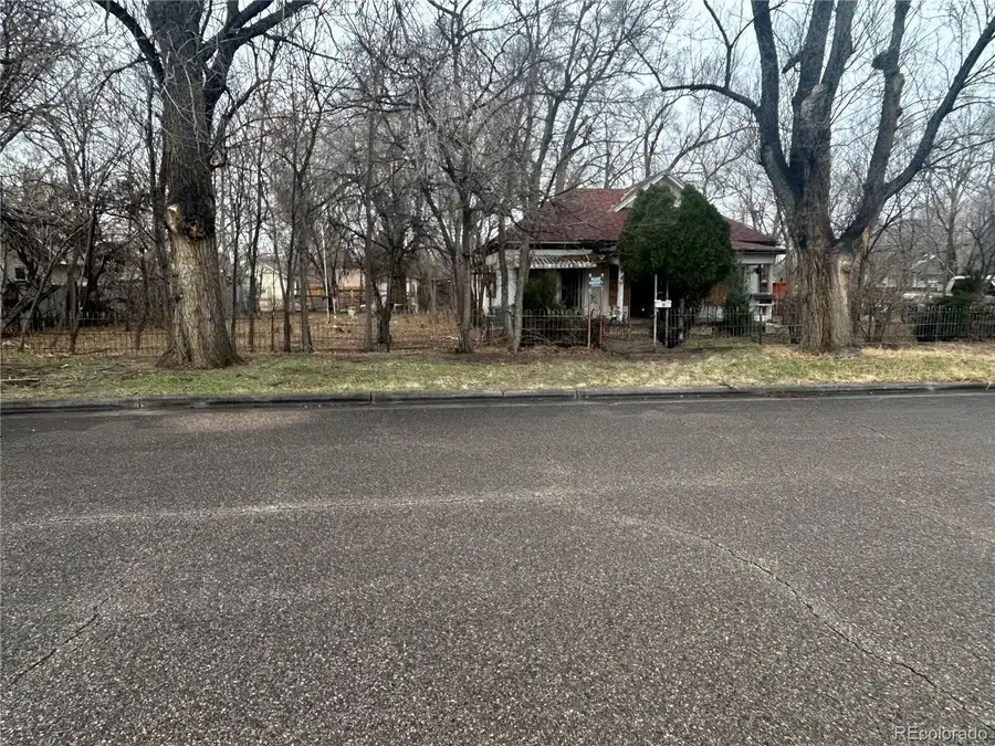 626 W Adams Avenue, Pueblo, CO 81004 - #2