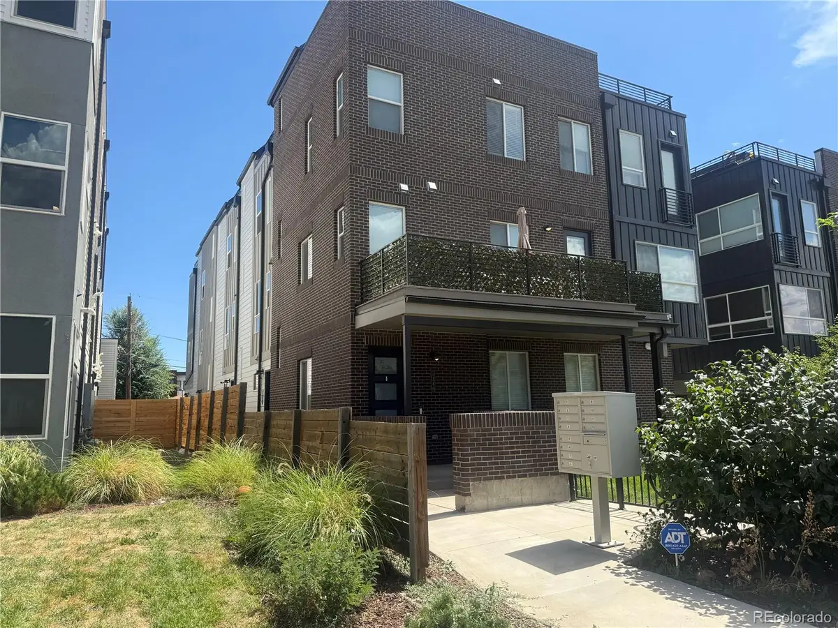 1284 Stuart Street, Denver, CO 80204 - #1