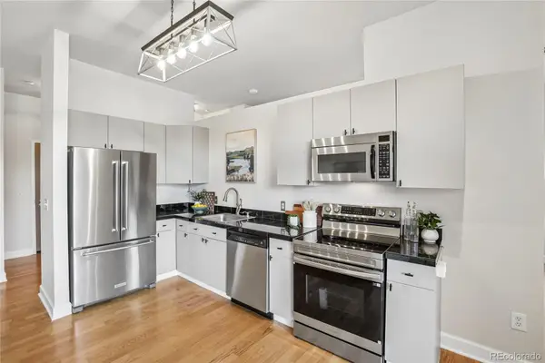 5677 S Park Place #B204, Englewood, CO 80111