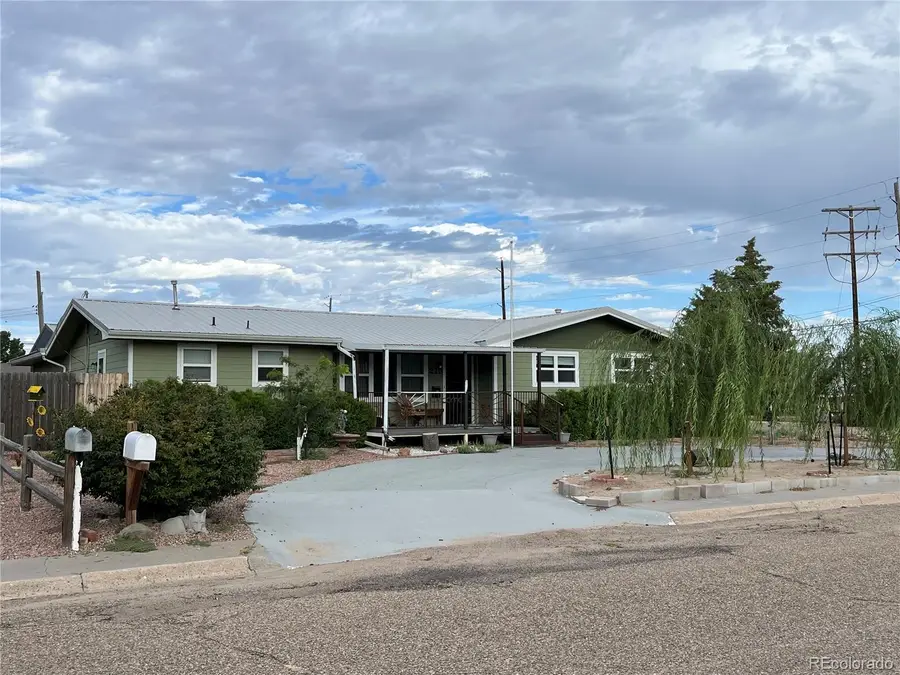 215 S 16th, Burlington, CO 80807 - #2