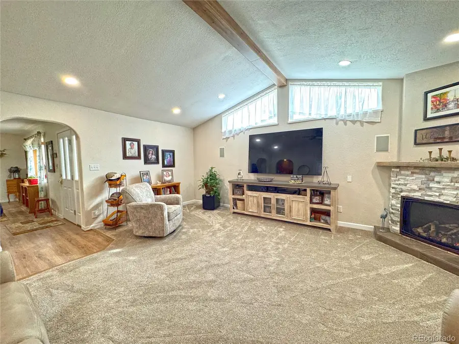 206 E Rangely Avenue, Rangely, CO 81648 - #3