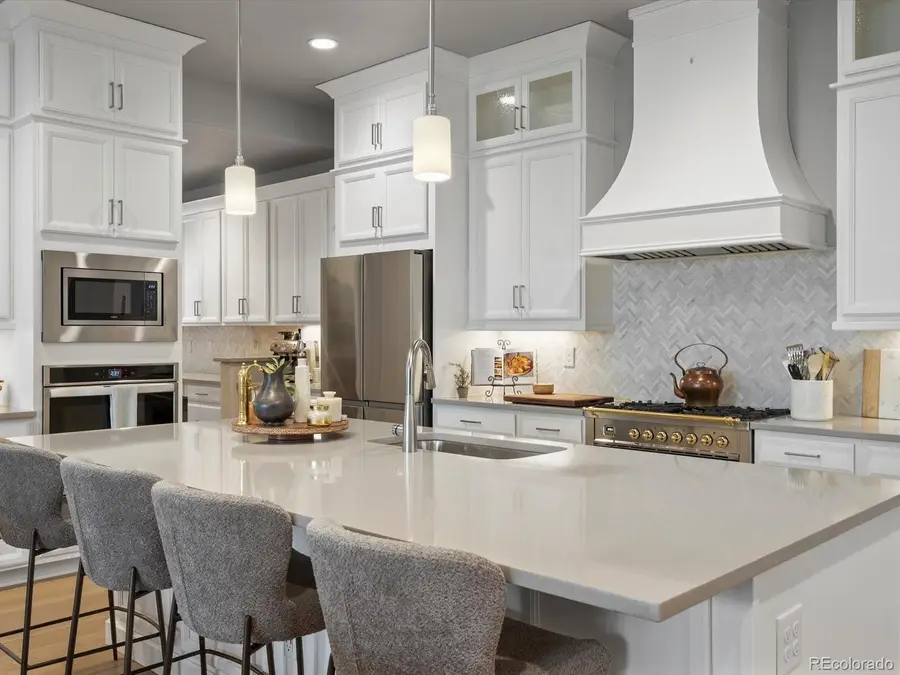 9035 S Shawnee Court, Aurora, CO 80016 - #2