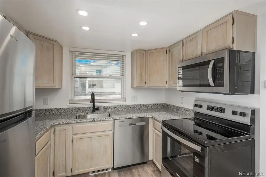 961 S Pitkin Court, Aurora, CO 80017 - Image #2