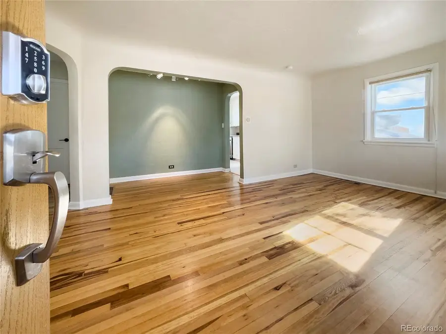 4624 S Logan Street, Englewood, CO 80113 - Image #2