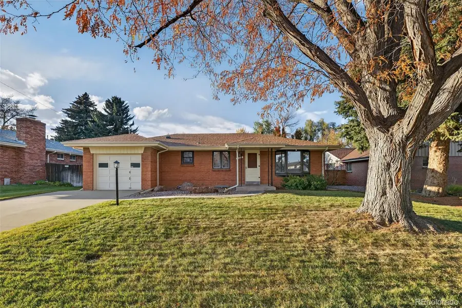 2555 Lewis Court, Lakewood, CO 80215 - Image #2