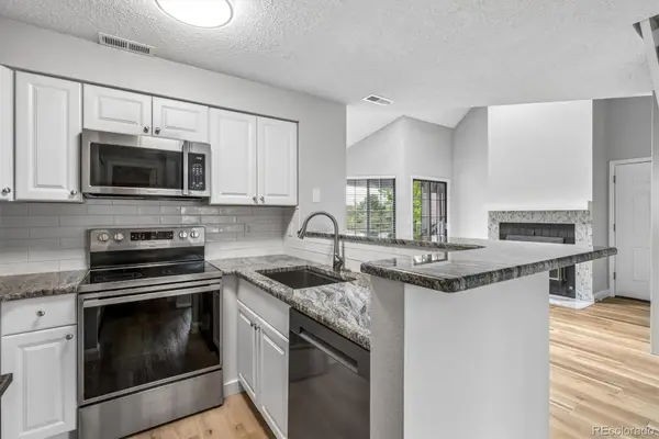844 S Vance Street #F, Lakewood, CO 80226